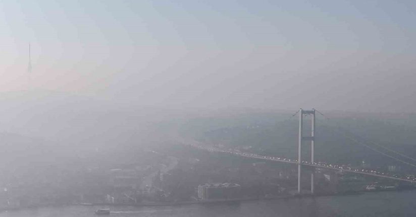 İstanbul güne sisle uyandı