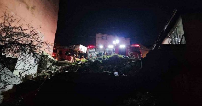 Beyoğlu’nda metruk binada korkutan yangın