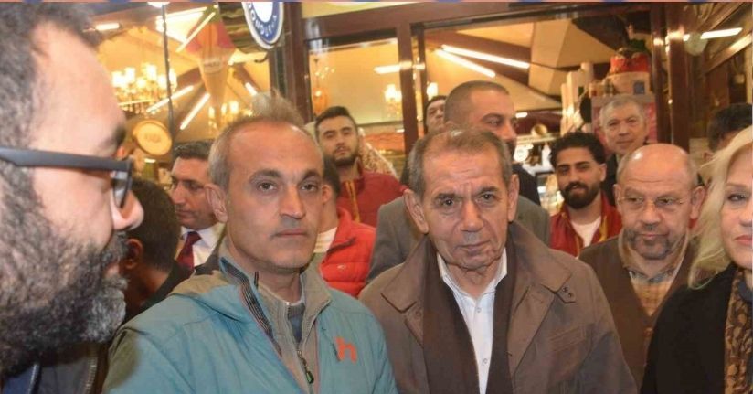 Galatasaray Başkanı Dursun Özbek depremzedelerle iftarda buluştu