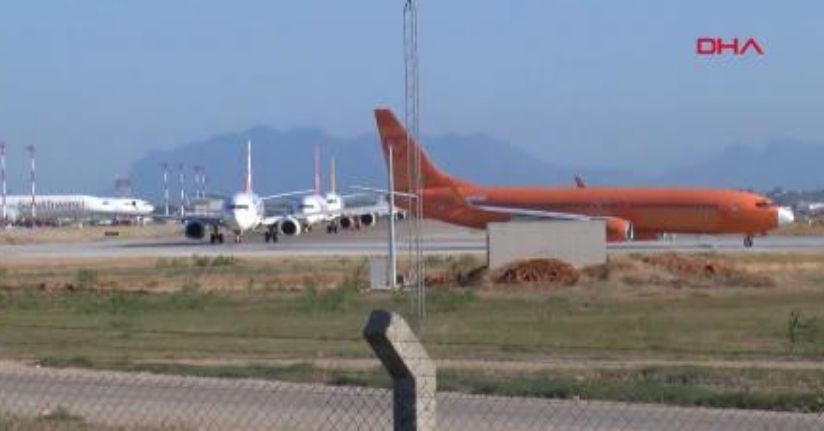 Şubatta, Antalya Havalimanı'nda 874 bin 813 yolcuya hizmet verildi