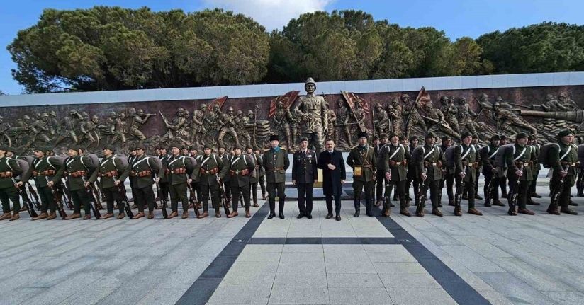 Atatürk’ün taarruzu değil ölmeyi emrettiği 