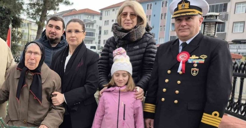 42 yıl sonra yaşanan tesadüf duygusal anlara neden oldu