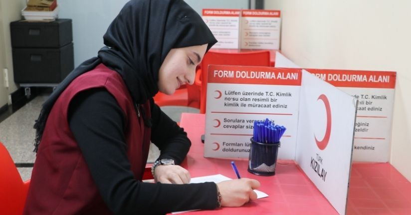 Türk Kızılay'ın rekortmen bağışçı kardeşleri