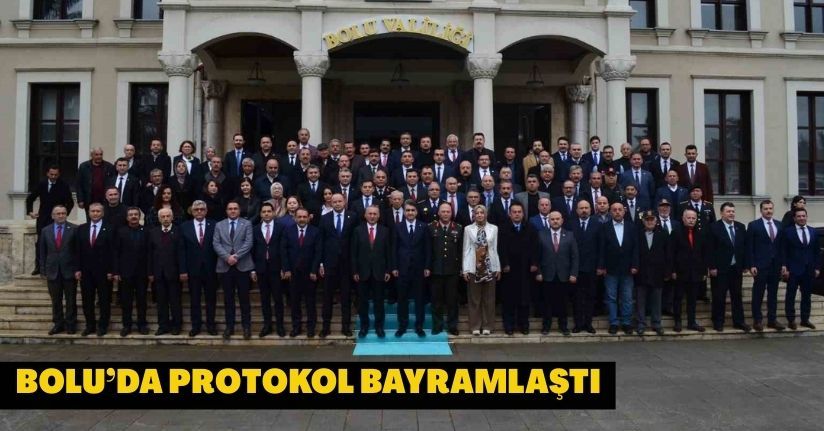 Bolu’da protokol bayramlaştı