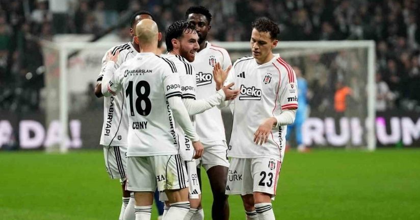 Orkun Kökçü gollerine devam ediyor