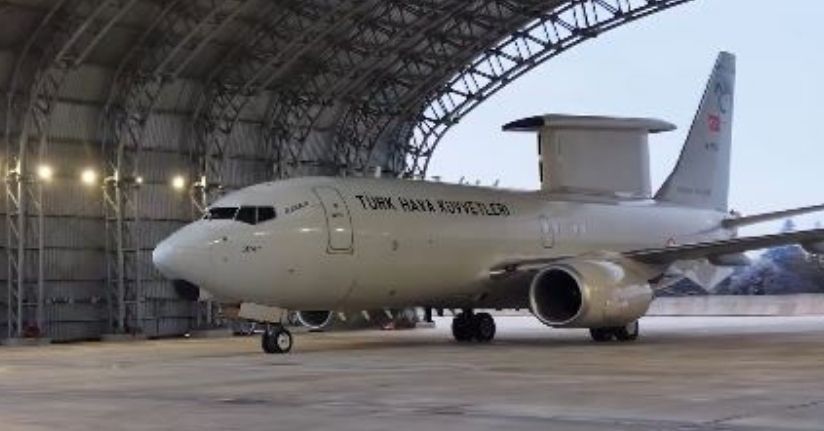 Barış Kartalı Havadan İhbar ve Kontrol Uçağı, bayramlaşmanın ardından havalandı
