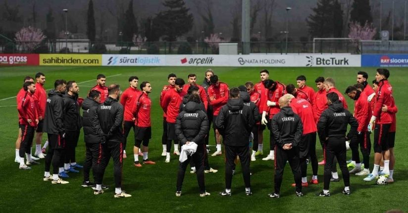 A Milli Futbol Takımı, Romanya maçı hazırlıklarını sürdürdü