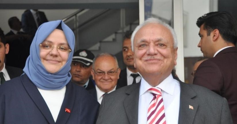 Aydınlı eski bakanlar kazada yaralandı