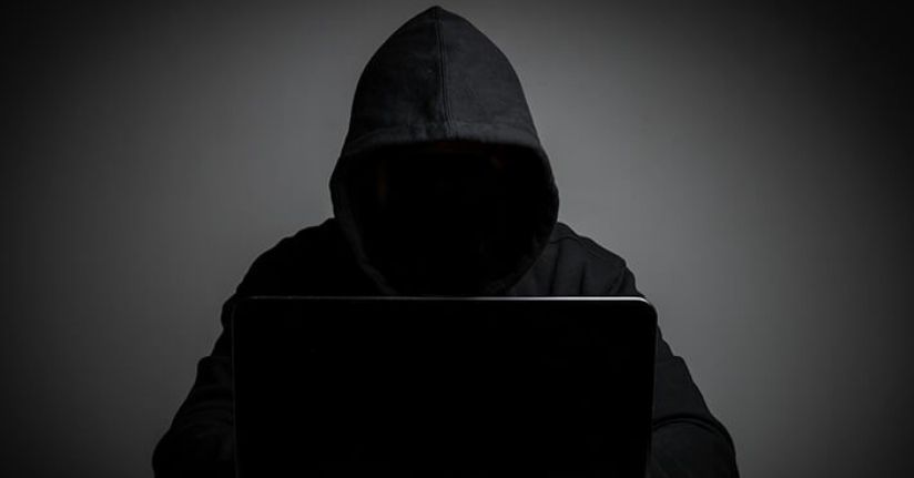  'Siyah şapkalı hacker' yakalandı