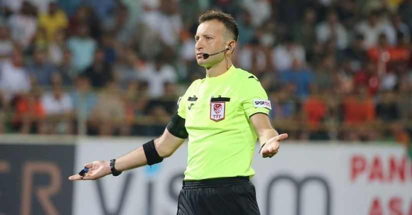 Fenerbahçe - Beşiktaş derbisinin hakemi Yasin Kol oldu.