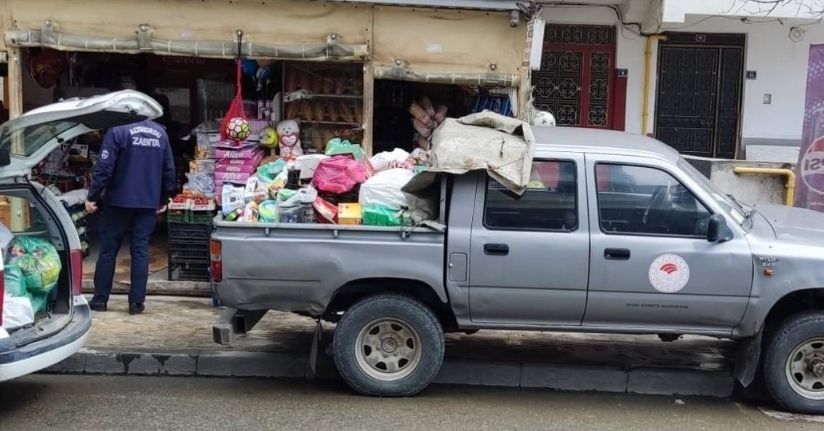 CİMER şikayeti sonrası zabıta baskını: Markette 4 kamyonet dolusu ürüne el konuldu
