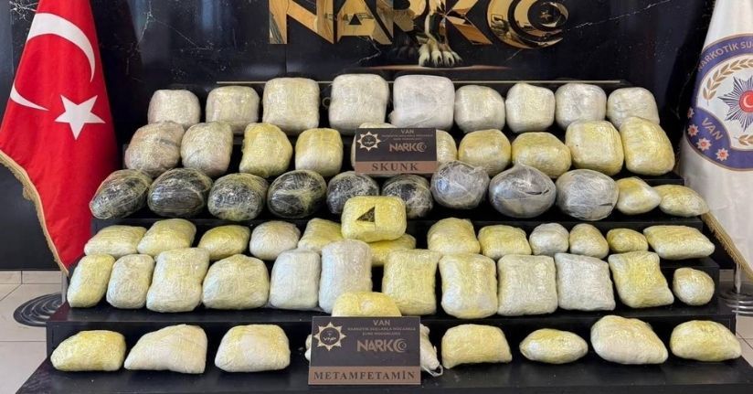 Van’da durdurulan kamyondan 74 kilo uyuşturucu çıktı