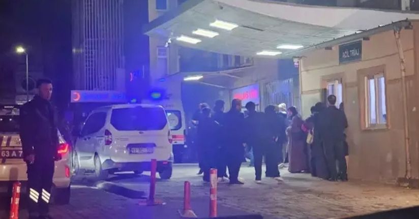  Evine giderken boğazından bıçaklanıp öldürüldü