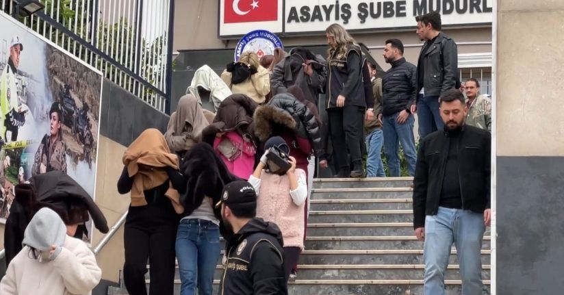 İstanbul merkezli 4 ilde fuhuş operasyonu: 14 gözaltı