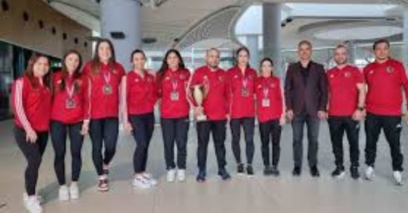 Avrupa ikincisi Kadın Güreş Milli Takımı yurda döndü