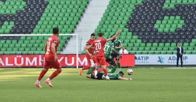 Trendyol 1. Lig: Sakaryaspor: 0 - Çorum FK: 4