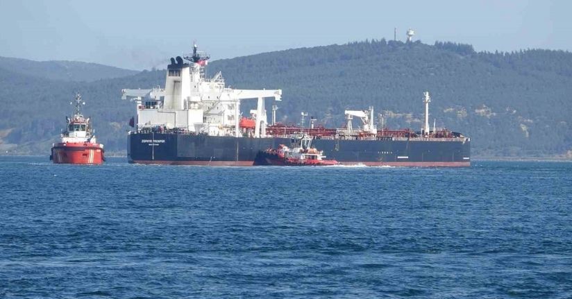 Çanakkale Boğazı’nda ham petrol tankeri sürüklendi