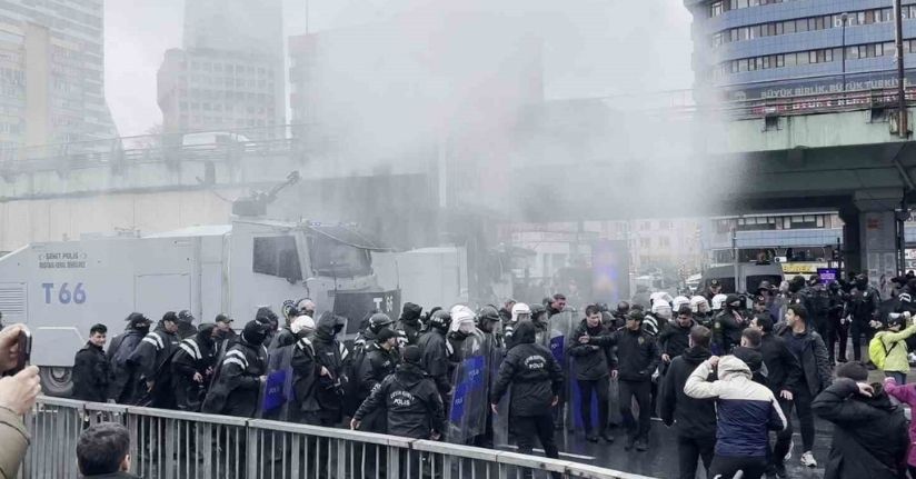 Mecidiyeköy’de tüm uyarılara rağmen dağılmayan gruba TOMA’yla müdahale