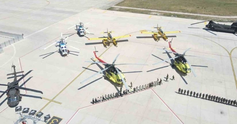 Çanakkale Havalimanı’nda orman yangınları öncesi ekiplerle tören düzenlendi