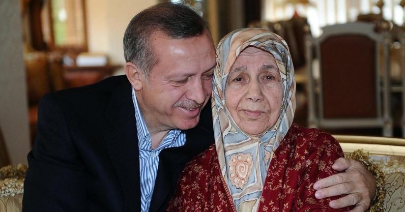 Cumhurbaşkanı Erdoğan'dan Anneler Günü mesajı