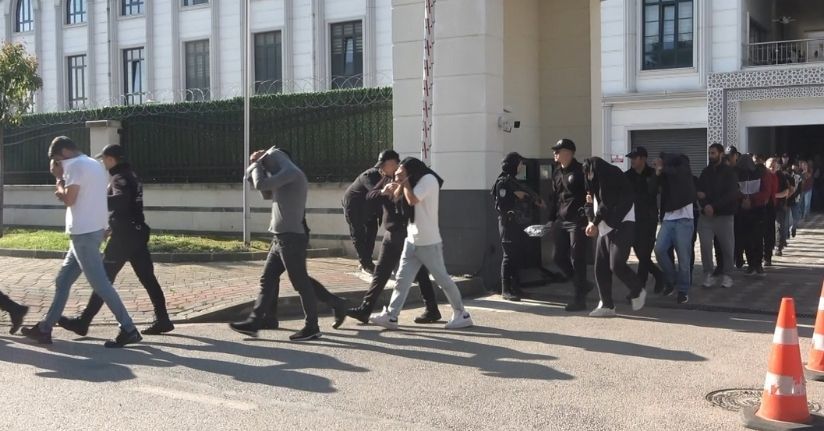 'Sahte araç kiralama' dolandırıcılığında 78 şüpheli adliyede