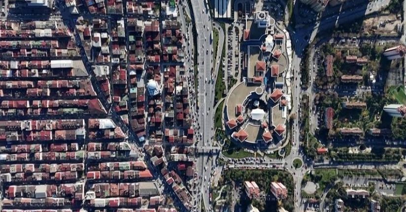 İstanbul’da hayatın iki farklı yüzü aynı karede