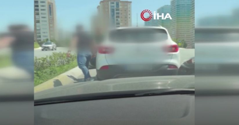 Avcılar’da iki sürücü arasında 