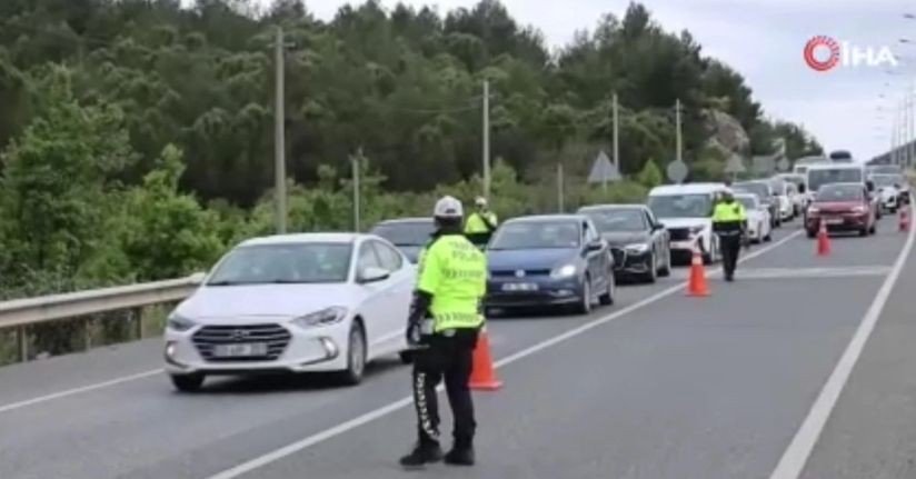 Bayram tatilinin adresi Muğla’da oteller dolu, yollar kilit