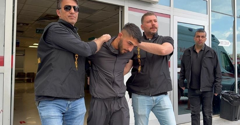 Annesinin sevgilisini öldüren şüpheli adliyede