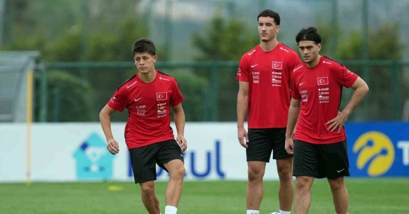A Mili Futbol Takımı, iki günlük iznin ardından çalışmalara başladı