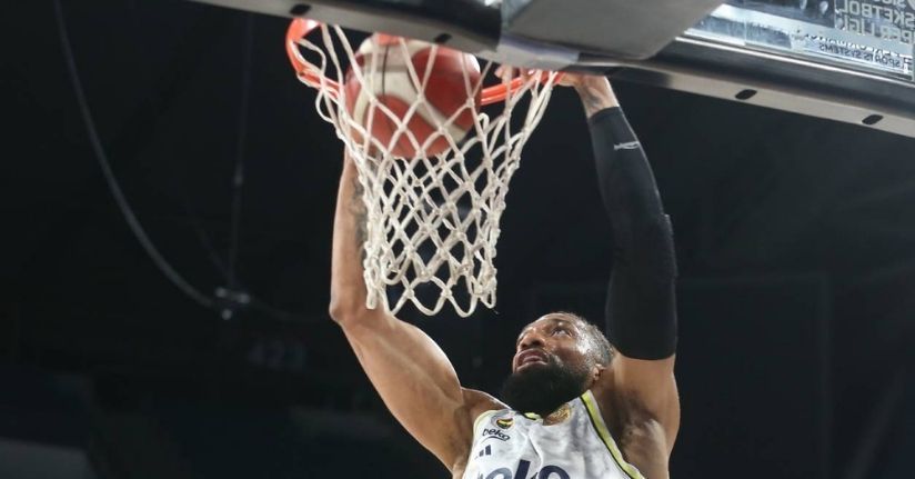 Fenerbahçe yarı finalde