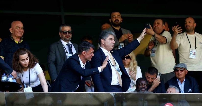 Paolo Maldini, Fenerbahçe kongresinde