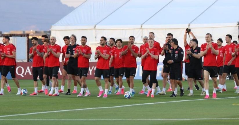 A Milli Futbol Takımı, Arizona'daki ilk antrenmanını taraftara açık yaptı
