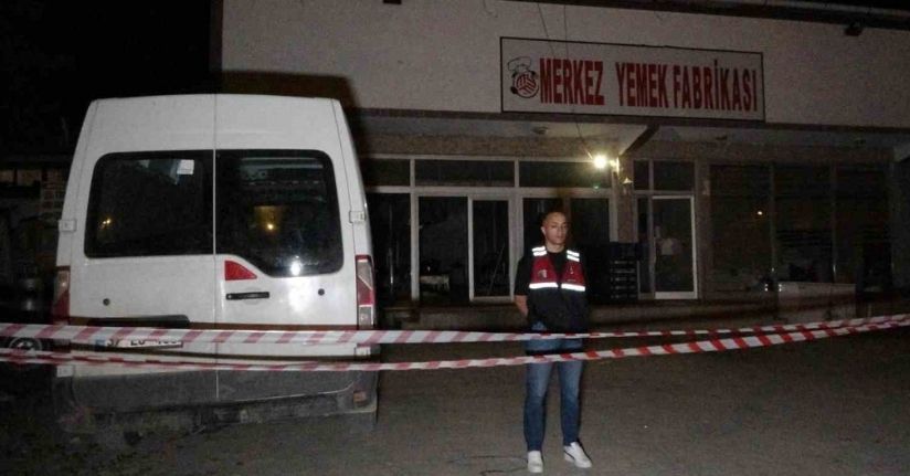 Tartıştığı şahsın çalıştığı iş yerini basıp kurşun yağdırdı: 1 ölü