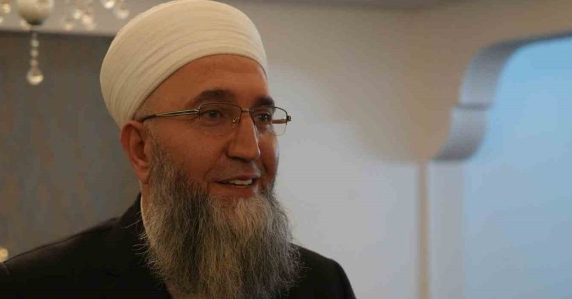 Yusuf Ziya Gümüşel’in öğrencisi: 