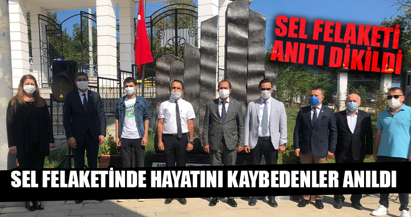 Hayatını Kaybedenler İçin Anıt Dikildi
