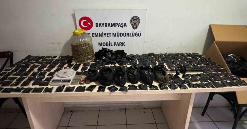 Bayrampaşa’da uyuşturucu imalathanesine baskın: 2 kilo marihuana ele geçirildi