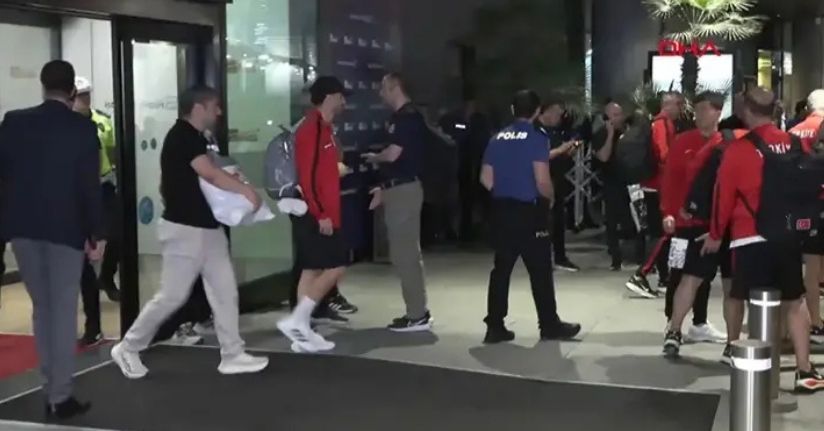 A Milli Futbol Takımı, yurda döndü