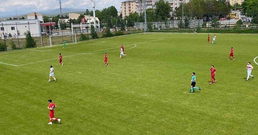 UEFA Regions’ Cup’ta final heyecanı