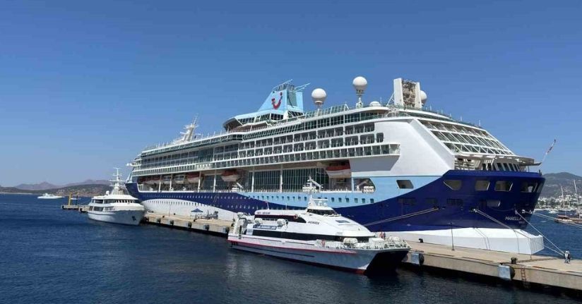 Bodrum’a turist akını; Deniz yoluyla 1760 turist geldi
