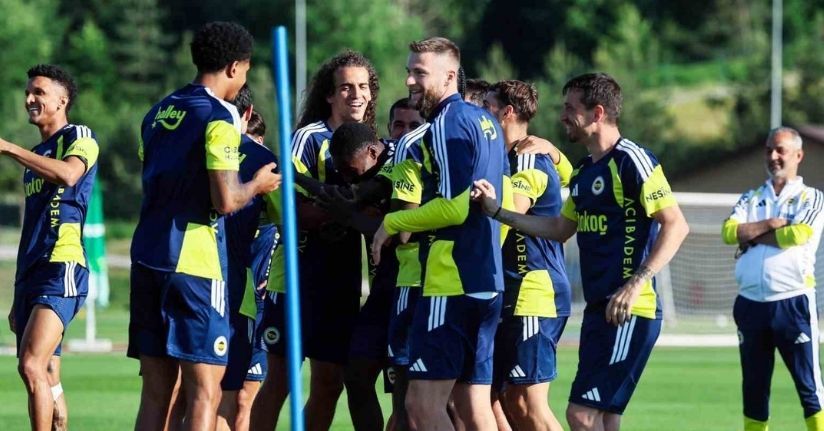 Fenerbahçe, önce salonda sonra sahada çalıştı
