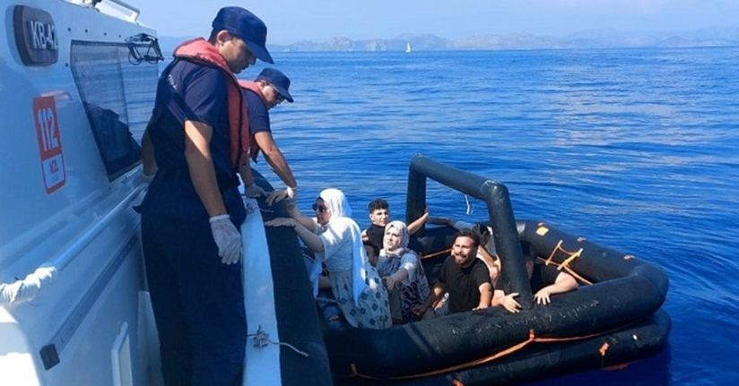 Yunan sahil güvenlik 3’ü çocuk 8 düzensiz göçmeni Türk karasularına geri itti