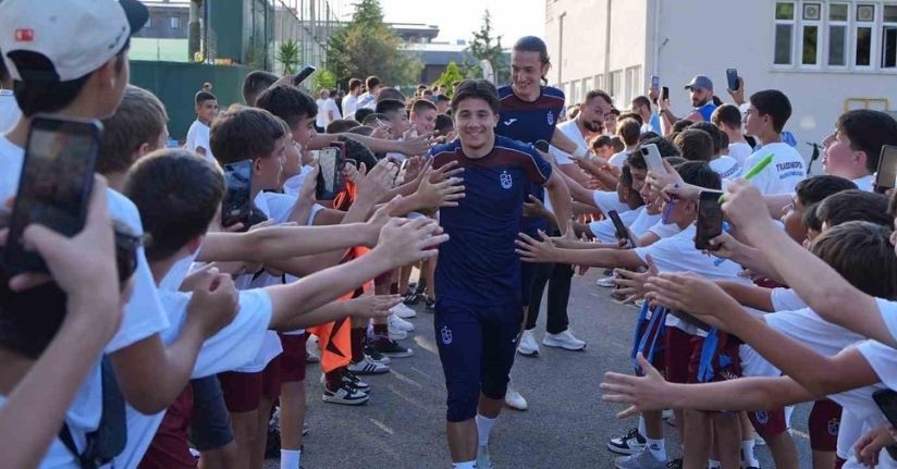 Trabzonspor’da Aral Şimşir ilk antrenmanına çıktı
