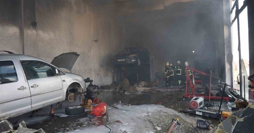 Yangında her şey kül oldu, Kur’an-ı Kerim ve Türk bayrağı zarar görmedi