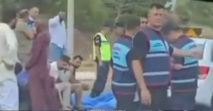 İzmir’de iki otomobil çarpıştı: 1 ölü, 5 yaralı
