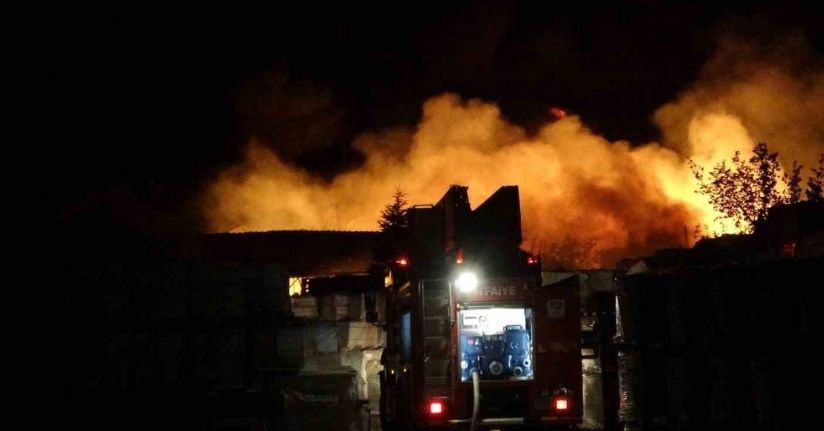 Malatya’da Hurdacılar Sitesi’ndeki yangın söndürüldü