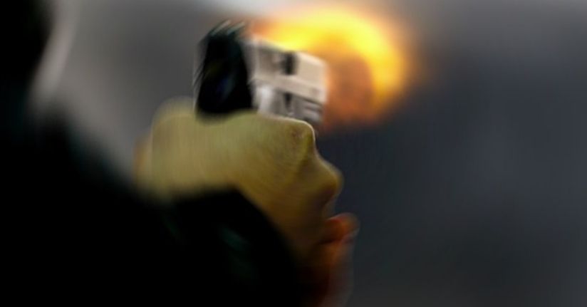 Mersin’de aile içi silahlı kavgada; balkondaki komşu vurularak öldü