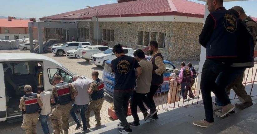  Bakan Gürlek’ten 2 olay için aydınlatma paylaşımı