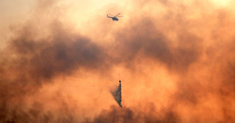 ABD'de orman yangınına müdahale eden helikopter düştü