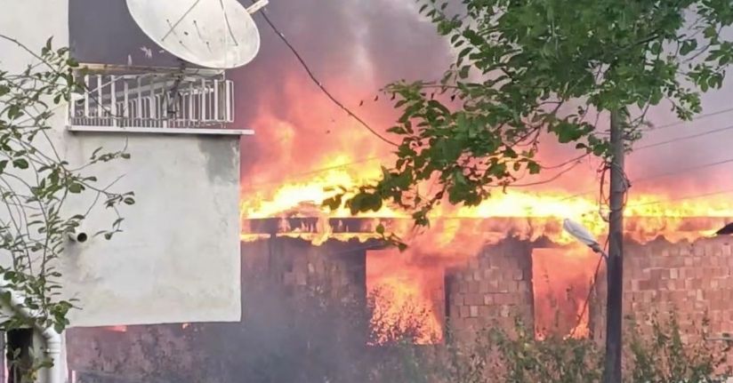 Ordu’da çatı katı yangınında 1 ton fındık küle döndü